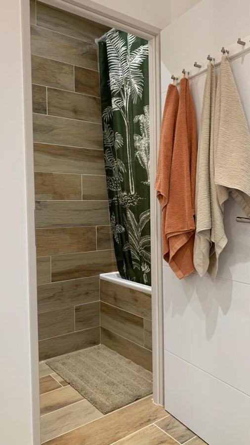 Appartement Proche De La Mer La Garde  Bagian luar foto